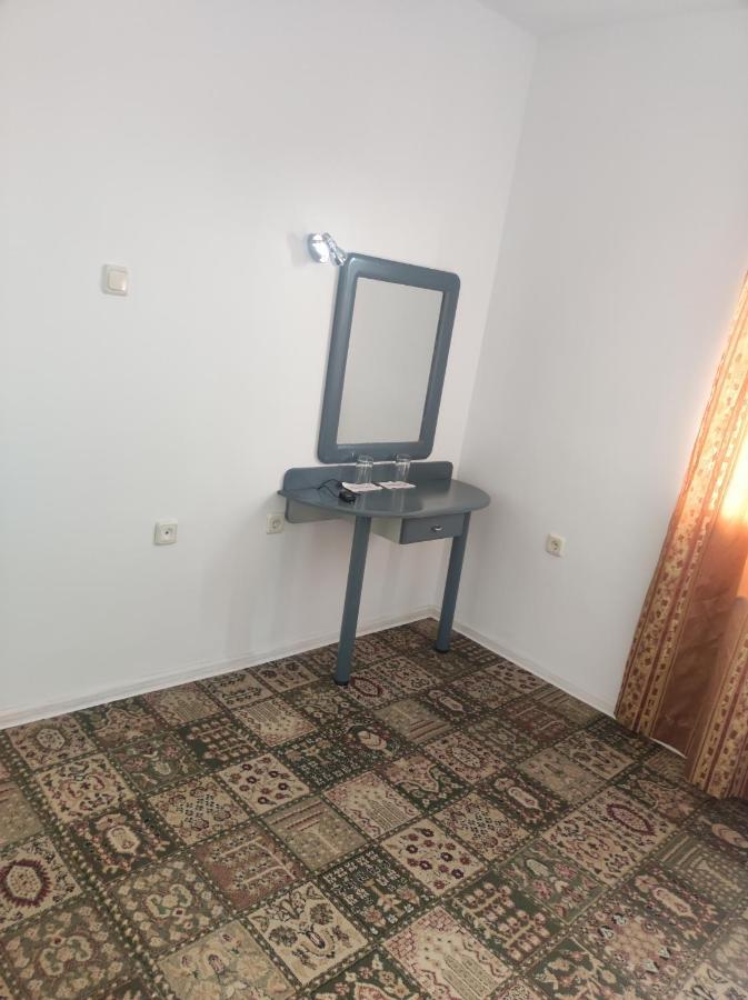 Кианти 호텔 Kŭrdzhali 외부 사진